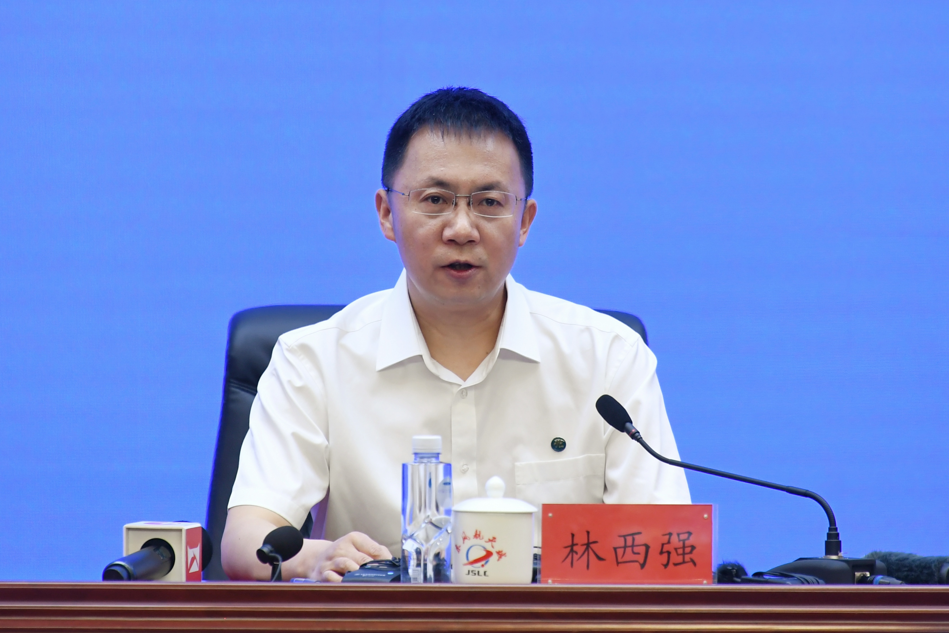 中国载人航天工程办公室副主任林西强。人民网记者 翁奇羽摄